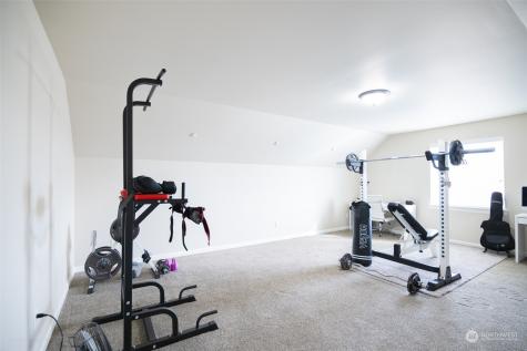 210 N 90th Avenue Yakima WA 98908