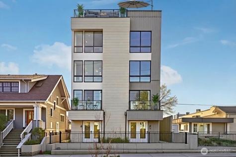 6211 12th Avenue NE Seattle WA 98115