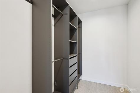 6211 12th Avenue NE Seattle WA 98115