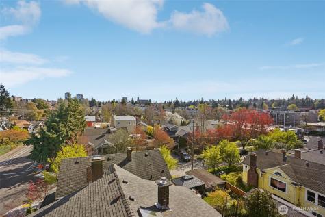 6211 12th Avenue NE Seattle WA 98115