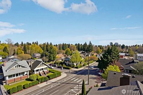 6211 12th Avenue NE Seattle WA 98115