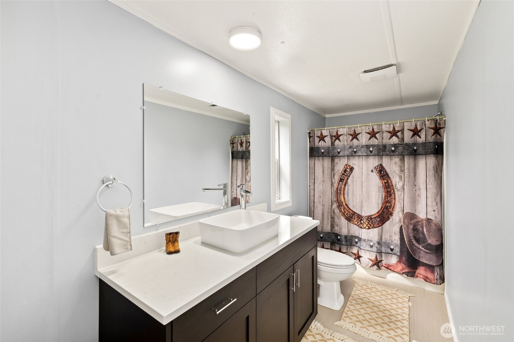 725 37th Street Ct SE Auburn WA 98002