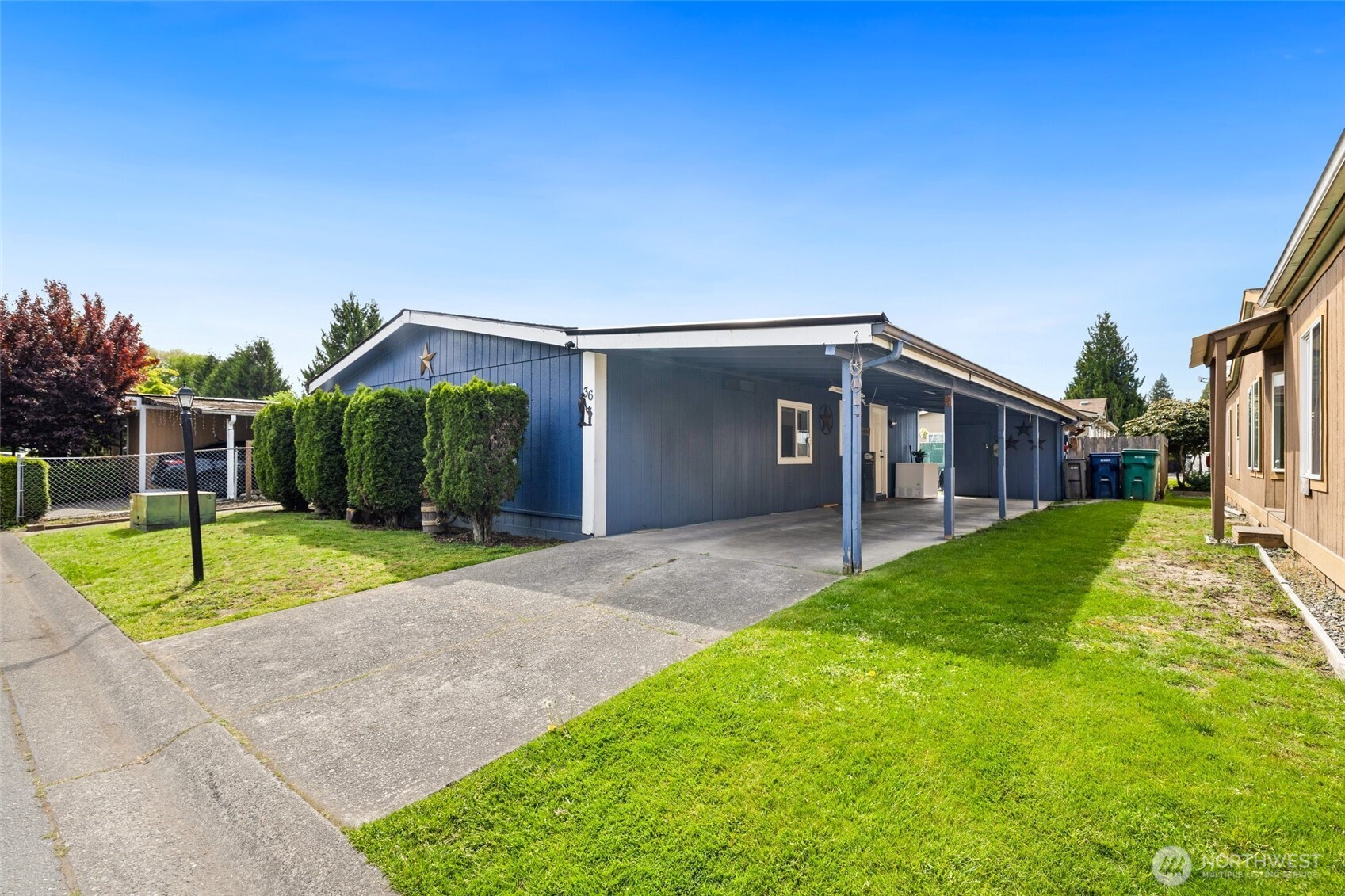 725 37th Street Ct SE Auburn WA 98002