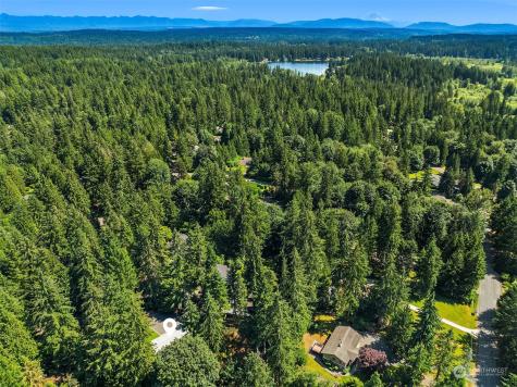 18208 NE 194th Street Woodinville WA 98077