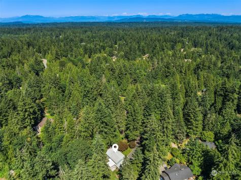 18208 NE 194th Street Woodinville WA 98077