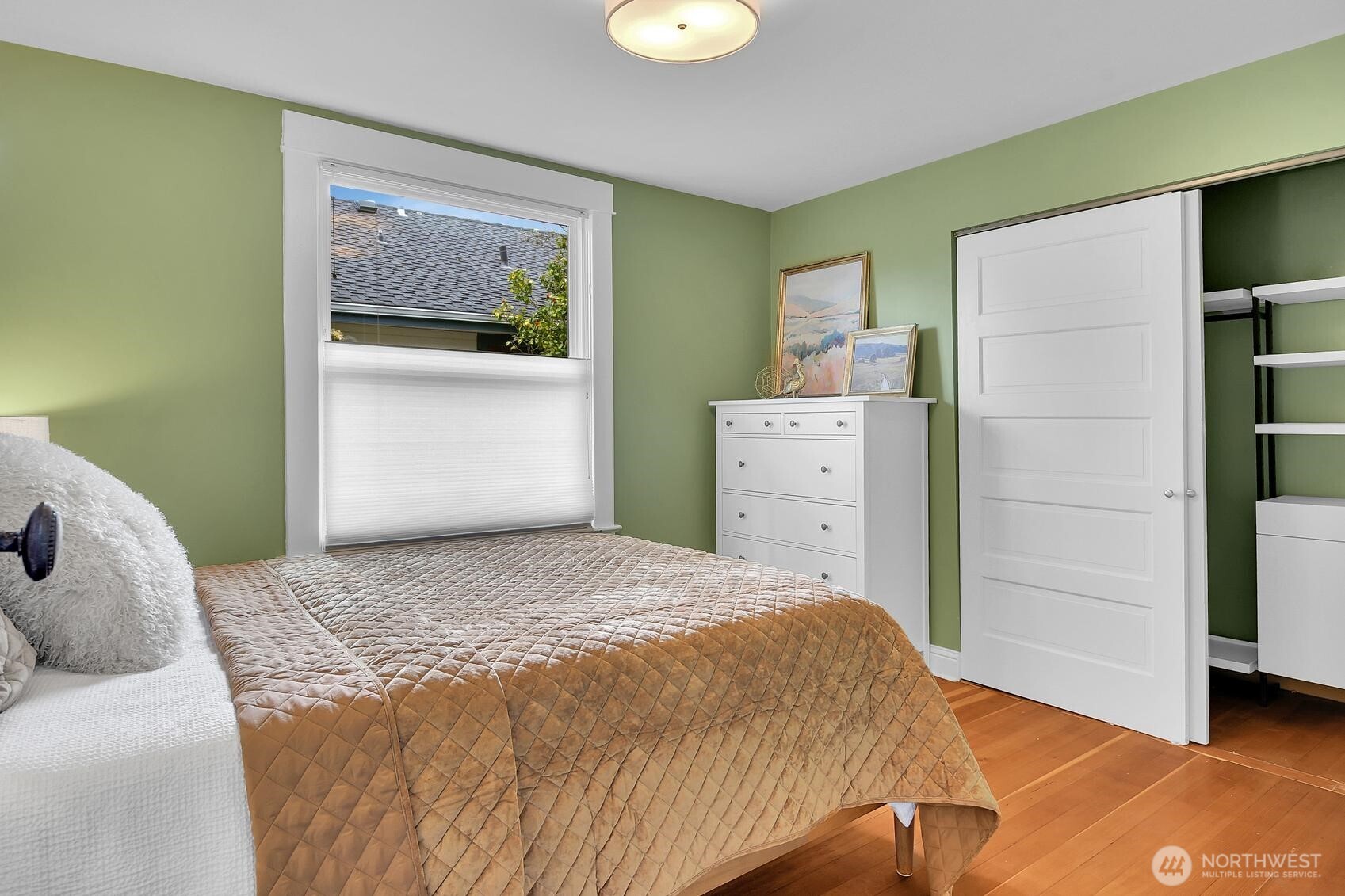 511 N 82nd Street Seattle WA 98103