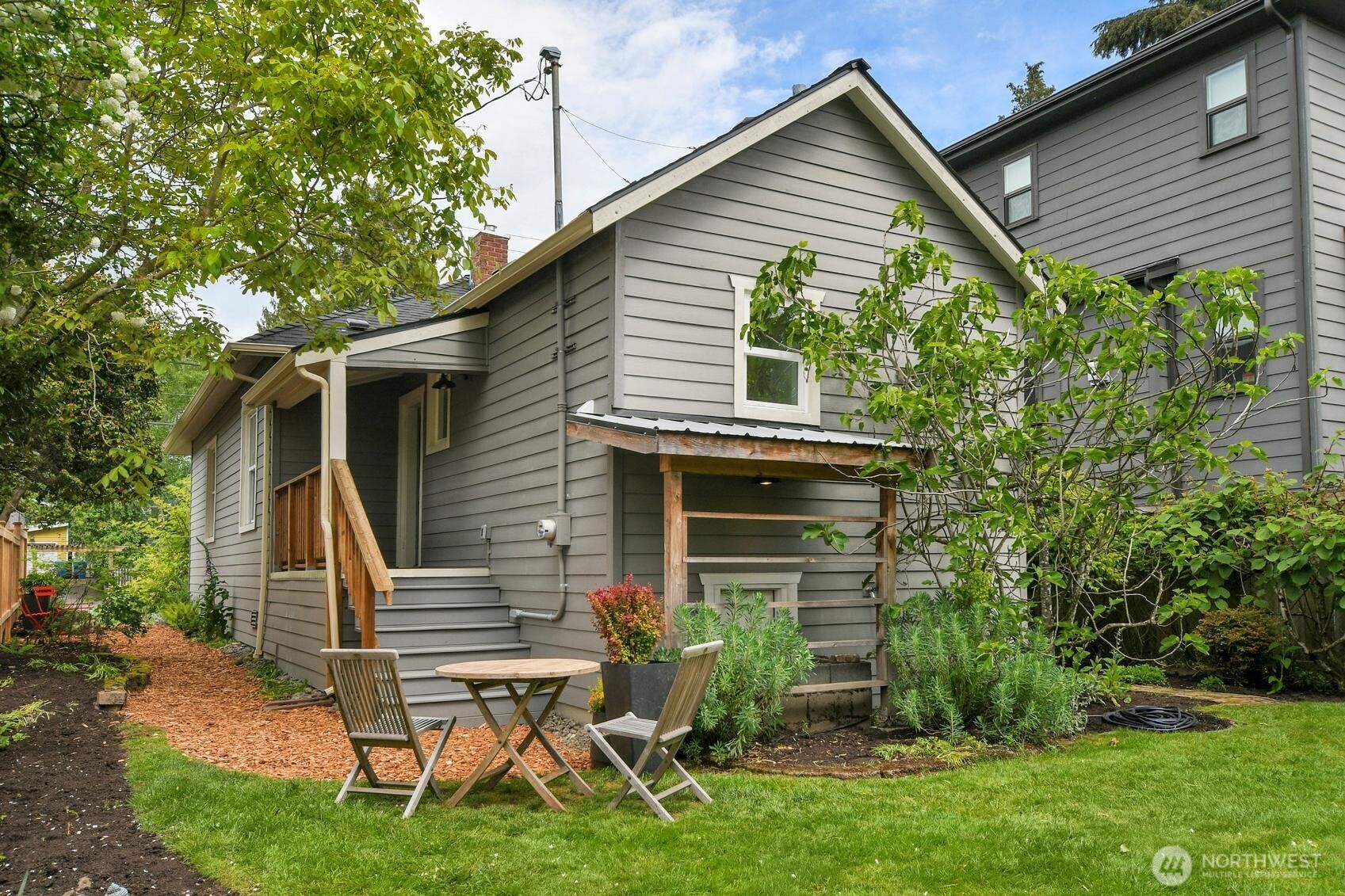 511 N 82nd Street Seattle WA 98103