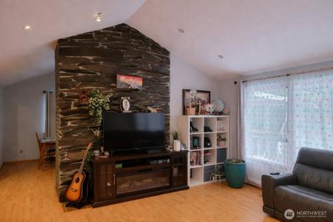14600 SE 181st Street Renton WA 98058