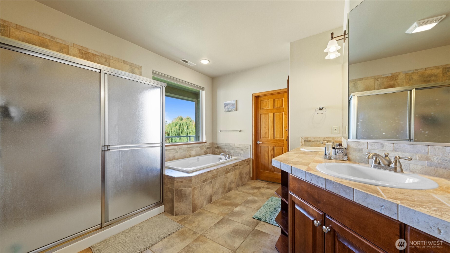 3504 W 34th Avenue Kennewick WA 99337