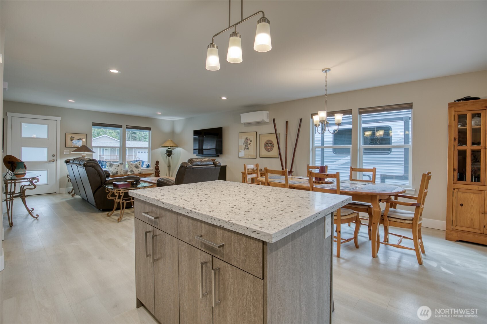 725 Wood Duck Avenue SE Ocean Shores WA 98569