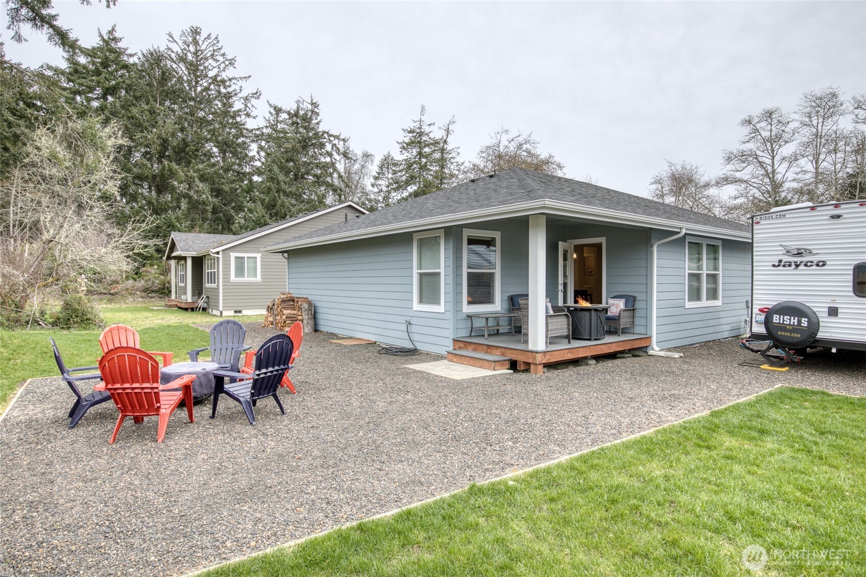 725 Wood Duck Avenue SE Ocean Shores WA 98569