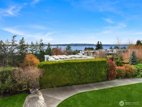 10211 NE 59th Street Kirkland WA 98033