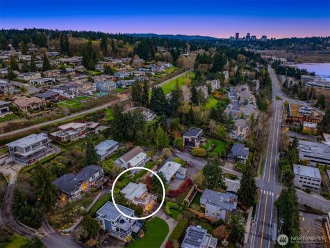 10211 NE 59th Street Kirkland WA 98033