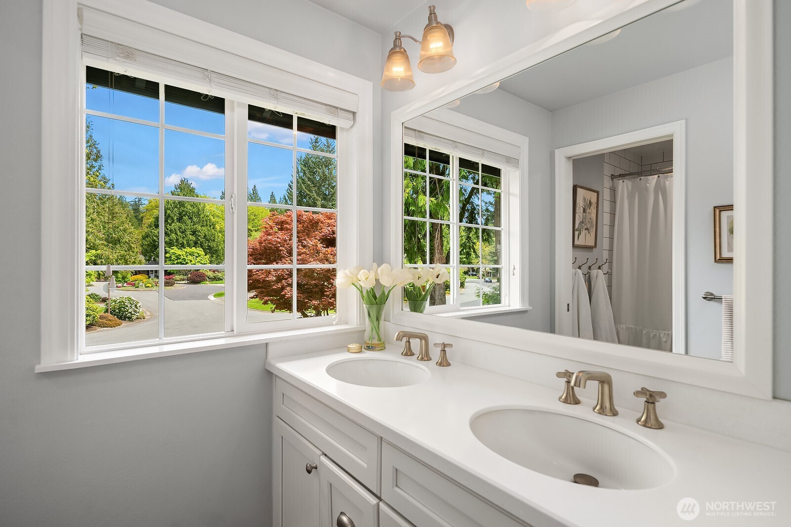 3819 204th Avenue NE Sammamish WA 98074