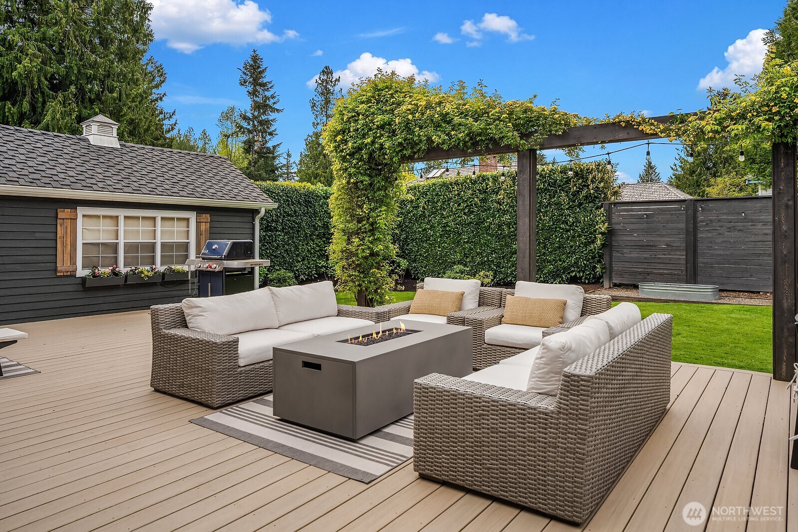 3819 204th Avenue NE Sammamish WA 98074