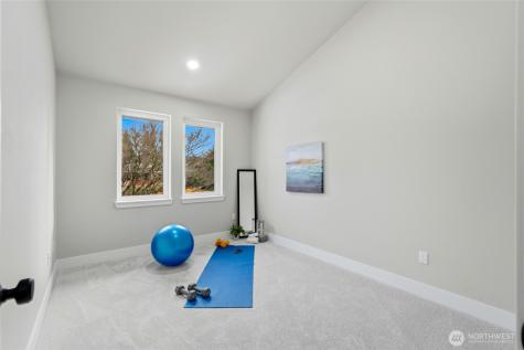 130 203rd Place SW Lynnwood WA 98036