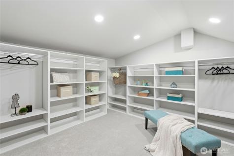 130 203rd Place SW Lynnwood WA 98036