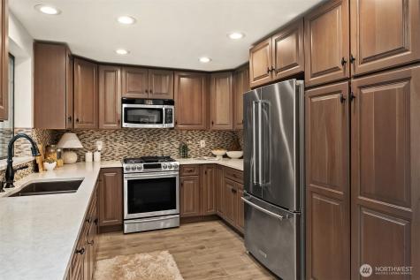 524 7th Avenue Kirkland WA 98033