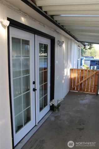 415 Lakeview Lynnwood WA 98087