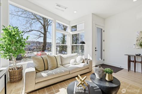 2010 Fairview Avenue E Seattle WA 98102