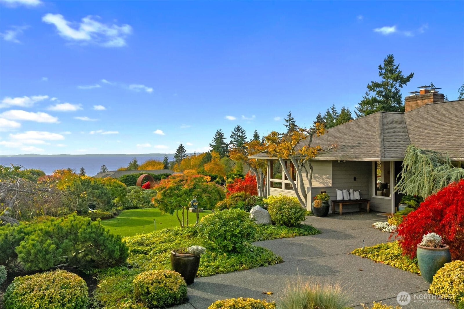 18507 15th Avenue NW Shoreline WA 98177