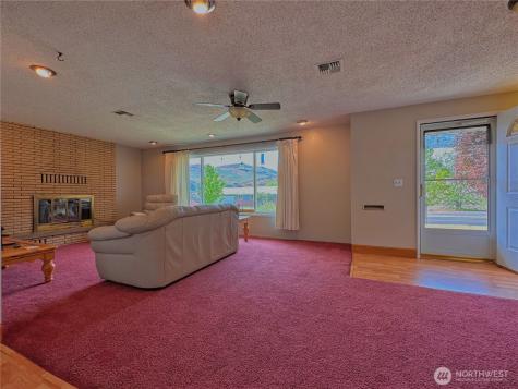 1113 River Drive Coulee Dam WA 99116
