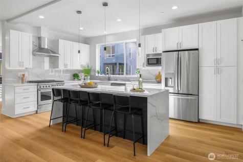 10628 E Riverside Drive Bothell WA 98011
