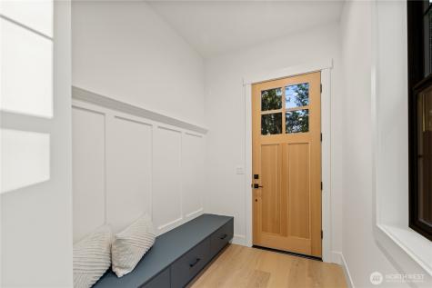 16654 NE 12th Street Bellevue WA 98008