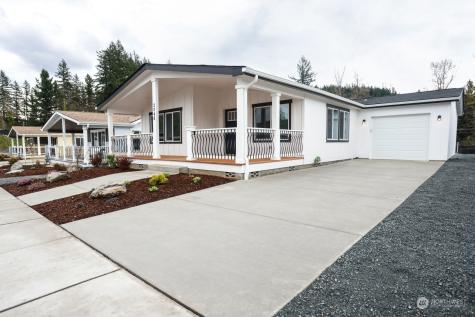 2048 Paradise Avenue Enumclaw WA 98022