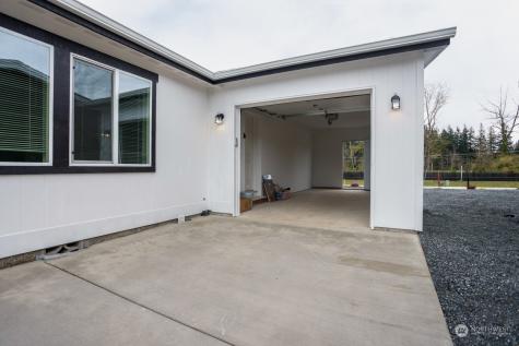 2048 Paradise Avenue Enumclaw WA 98022