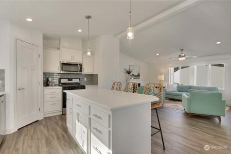 2048 Paradise Avenue Enumclaw WA 98022