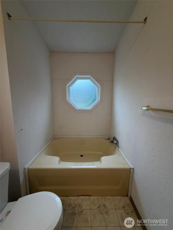100 Leisure Drive Aberdeen WA 98520