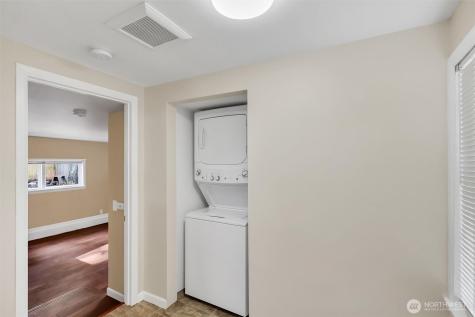 13722 Interlake Avenue N Seattle WA 98133