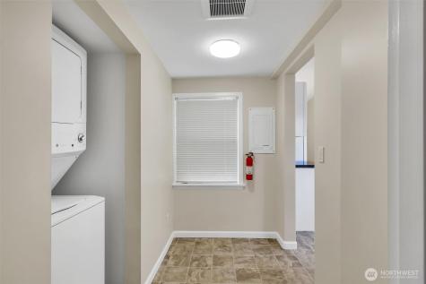 13722 Interlake Avenue N Seattle WA 98133