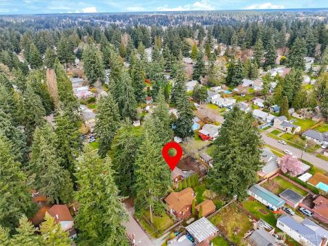 13722 Interlake Avenue N Seattle WA 98133
