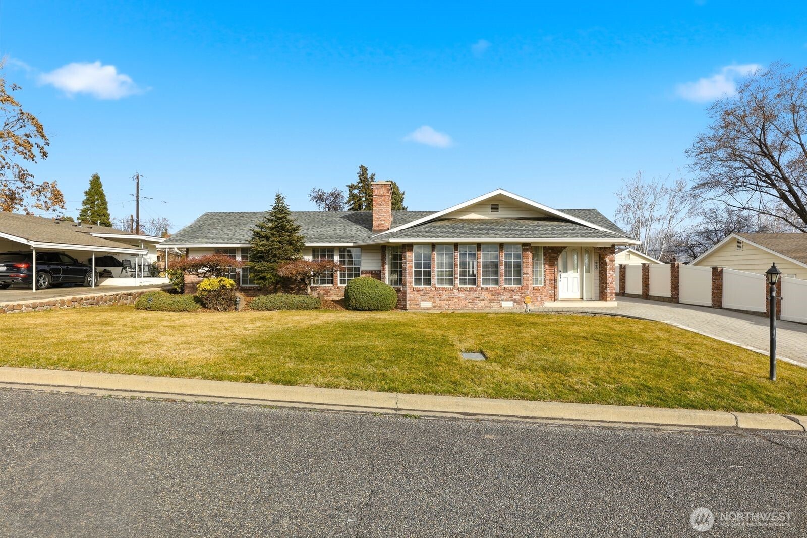 119 N 46th Avenue Yakima WA 98908