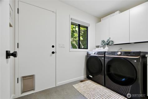 9354 California Drive SW Seattle WA 98136