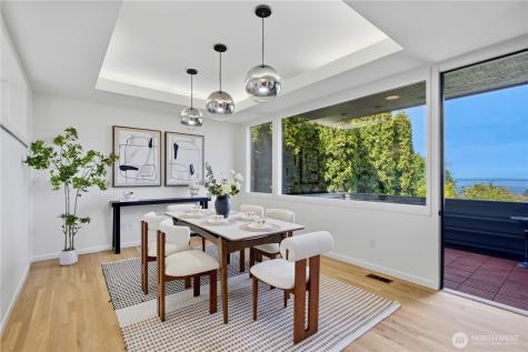 9354 California Drive SW Seattle WA 98136