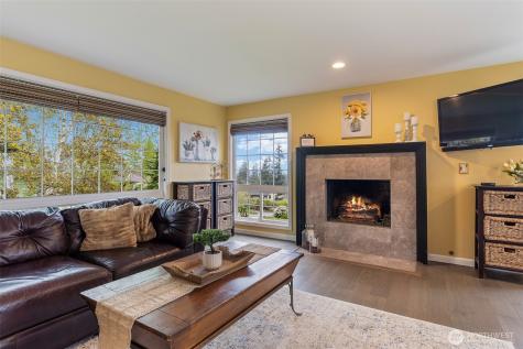 4611 76th Street SW Mukilteo WA 98275