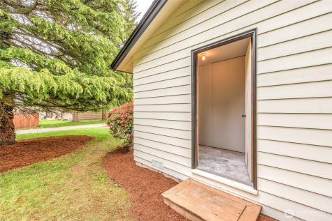 13232 36th Avenue W Lynnwood WA 98087