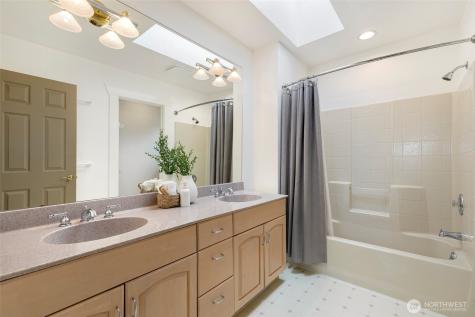 1843 41st Avenue E Seattle WA 98112