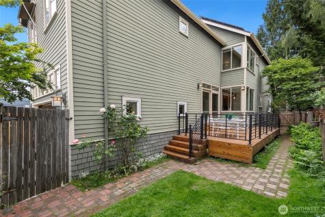 1843 41st Avenue E Seattle WA 98112
