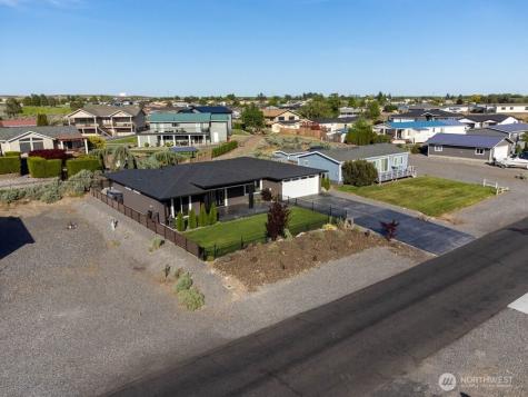 419 Edgewater Way SW Mattawa WA 99349