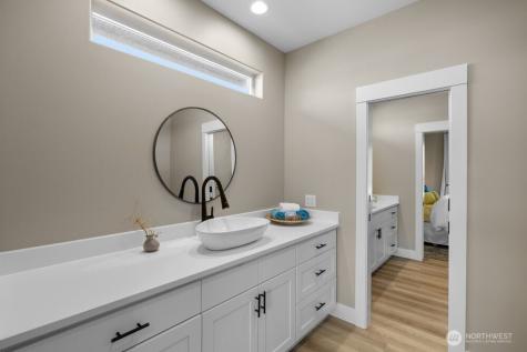 419 Edgewater Way SW Mattawa WA 99349