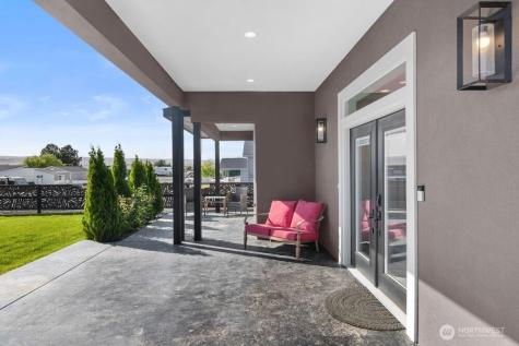 419 Edgewater Way SW Mattawa WA 99349