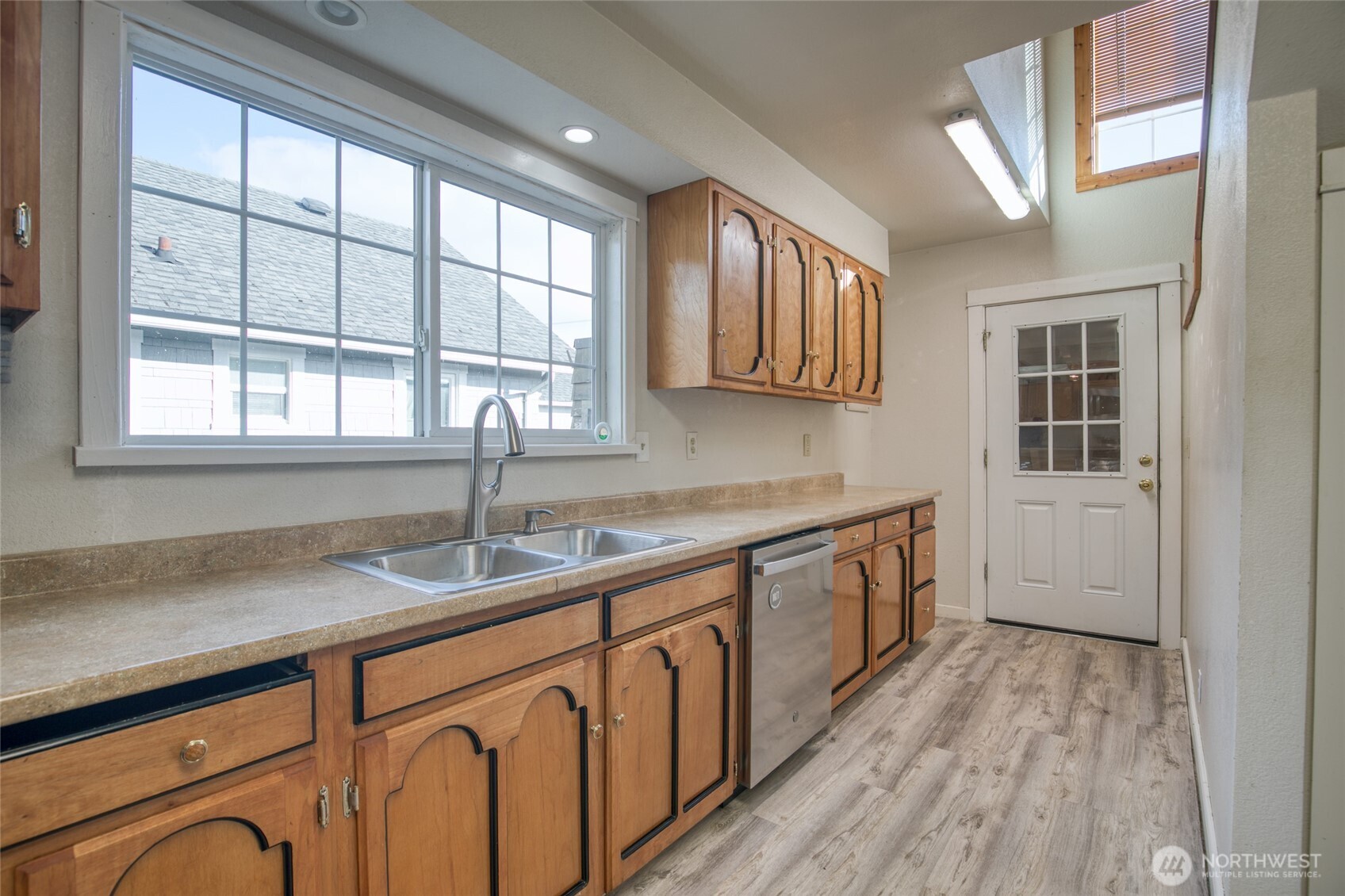 2409 Cherry Street Aberdeen WA 98520