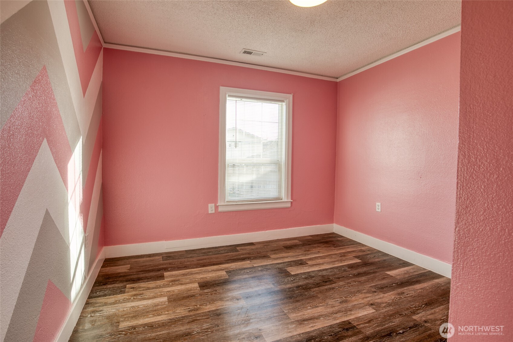 2409 Cherry Street Aberdeen WA 98520
