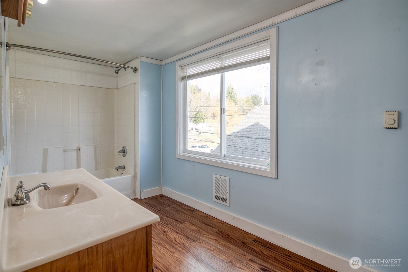 2409 Cherry Street Aberdeen WA 98520