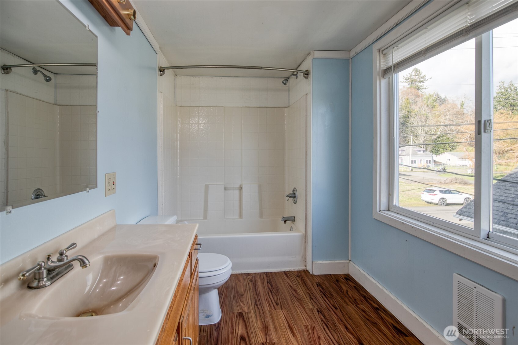 2409 Cherry Street Aberdeen WA 98520