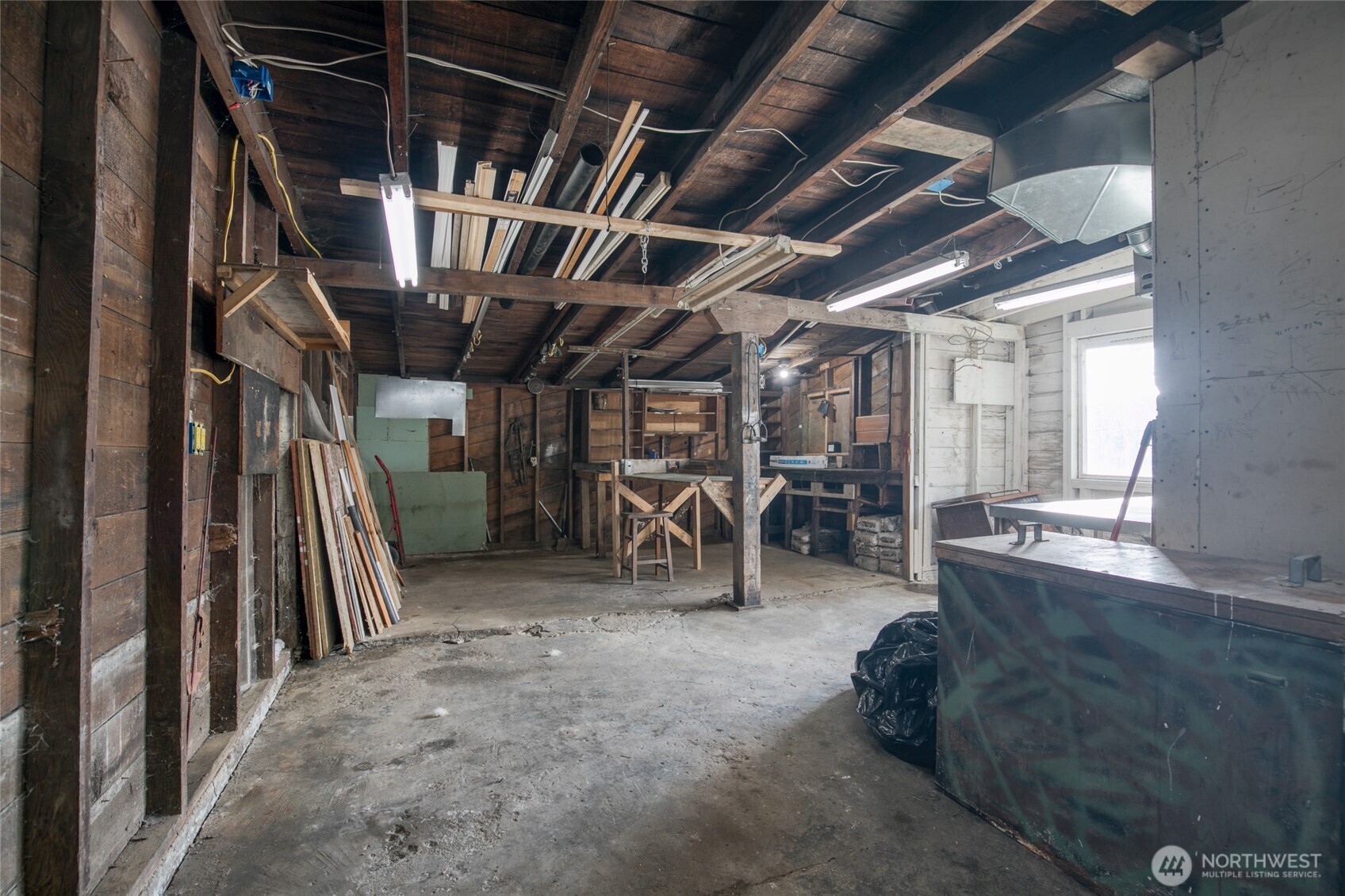 2409 Cherry Street Aberdeen WA 98520